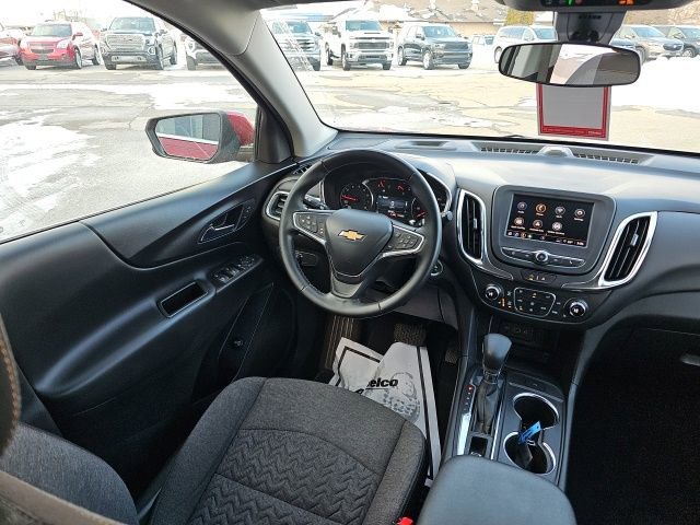 Used 2024 Chevrolet Equinox LT image 22