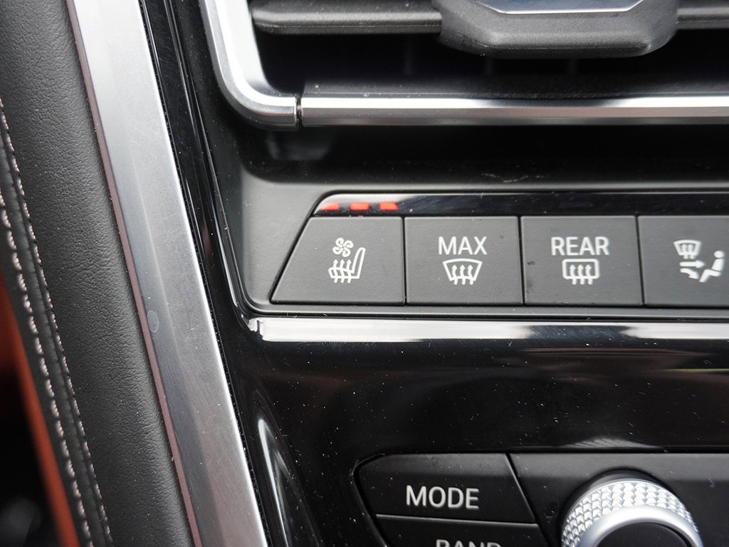 Used 2025 BMW M850i xDrive image 74