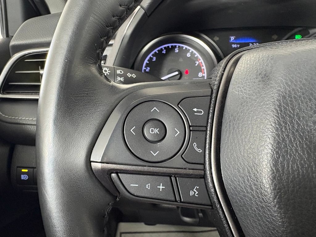 Used 2023 Toyota Camry SE FWD image 16