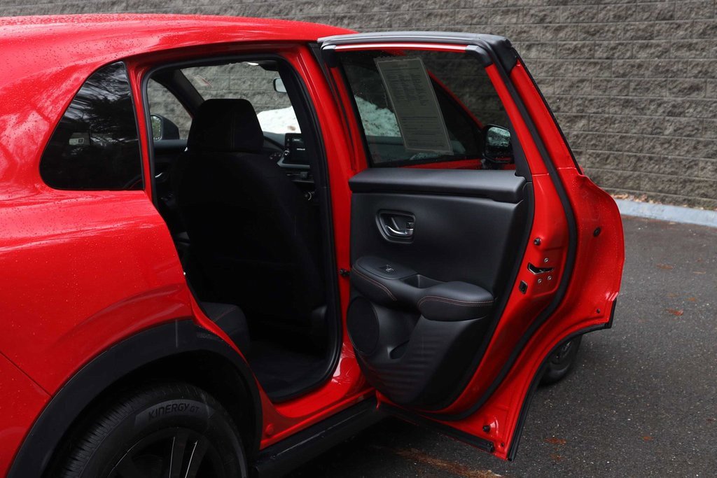 Certified 2026 Honda HR-V Sport image 17