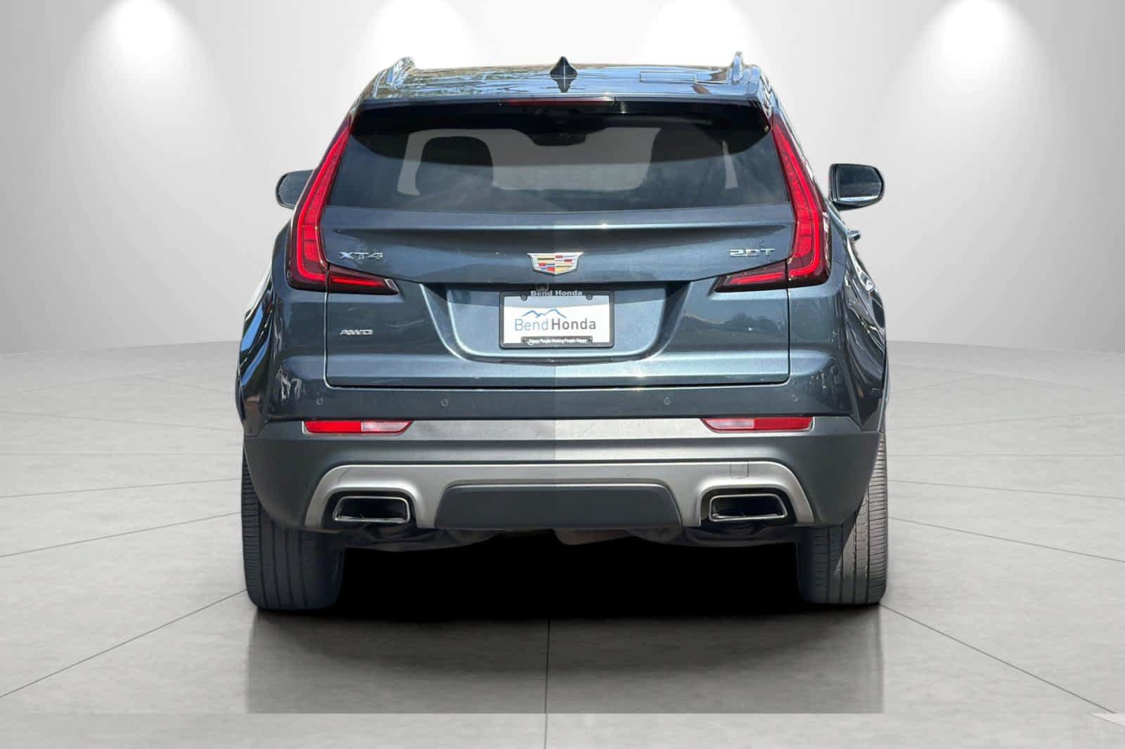 Used 2019 Cadillac XT4 Premium Luxury w/ Enhanced Visibility Package AWD/4WD image 7