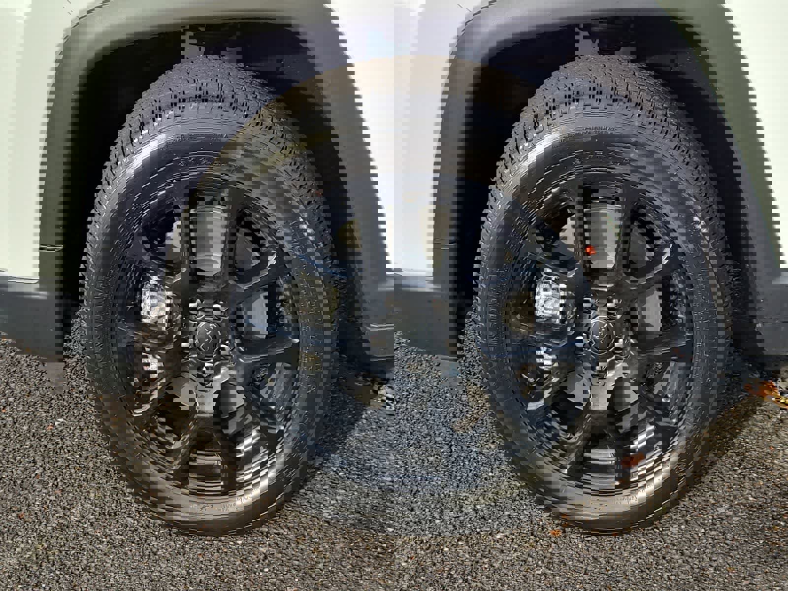 New 2026 Jeep Compass Latitude image 16