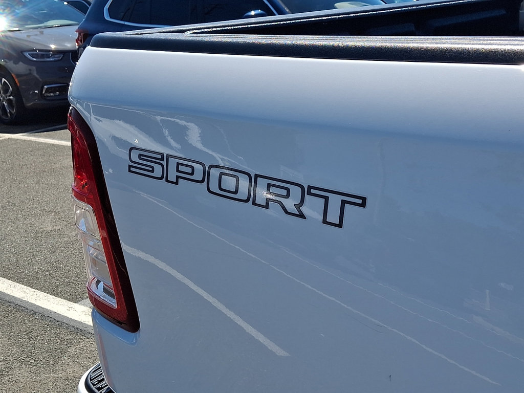Used 2022 RAM 1500 Big Horn AWD/4WD image 16
