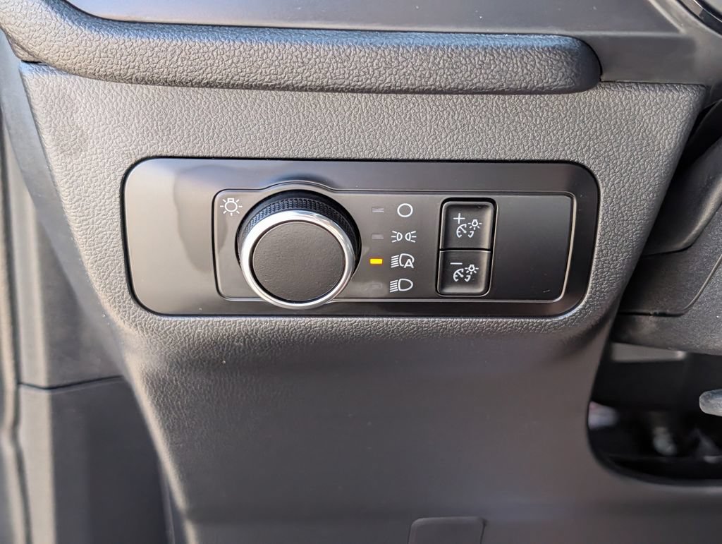 Used 2025 Ford Escape ST-Line FWD image 23