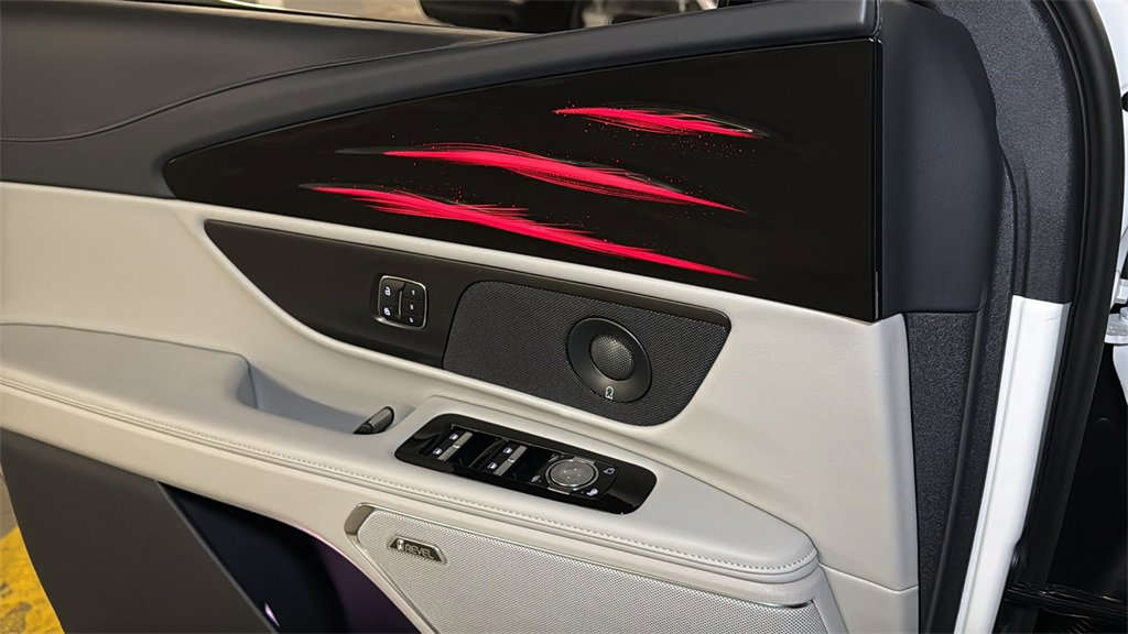 New 2026 Lincoln Nautilus Premier w/ Equipment Group 102A image 34