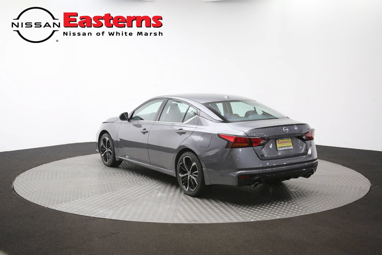 Used 2024 Nissan Altima 2.5 SR FWD image 58