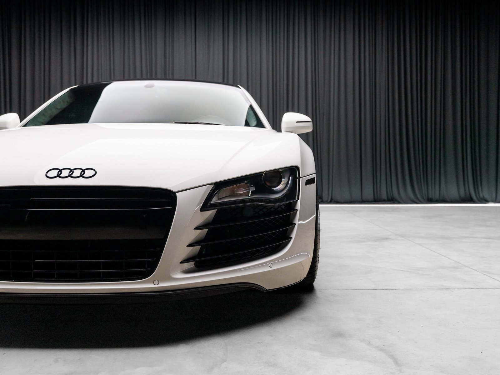 Used 2009 Audi R8 V8 image 26