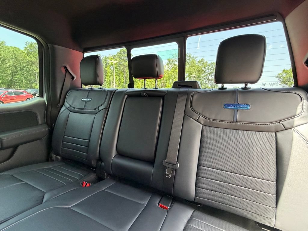 New 2026 Ford F250 Platinum w/ Tremor Off-Road Package AWD/4WD image 21