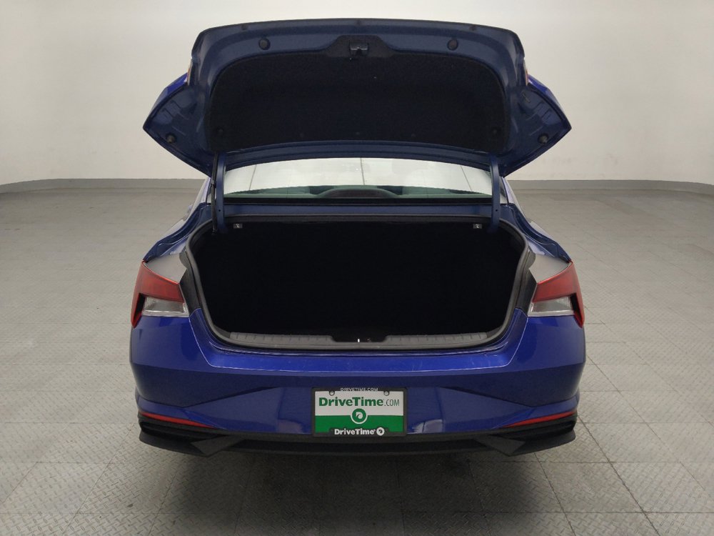 Used 2021 Hyundai Elantra SEL FWD image 29