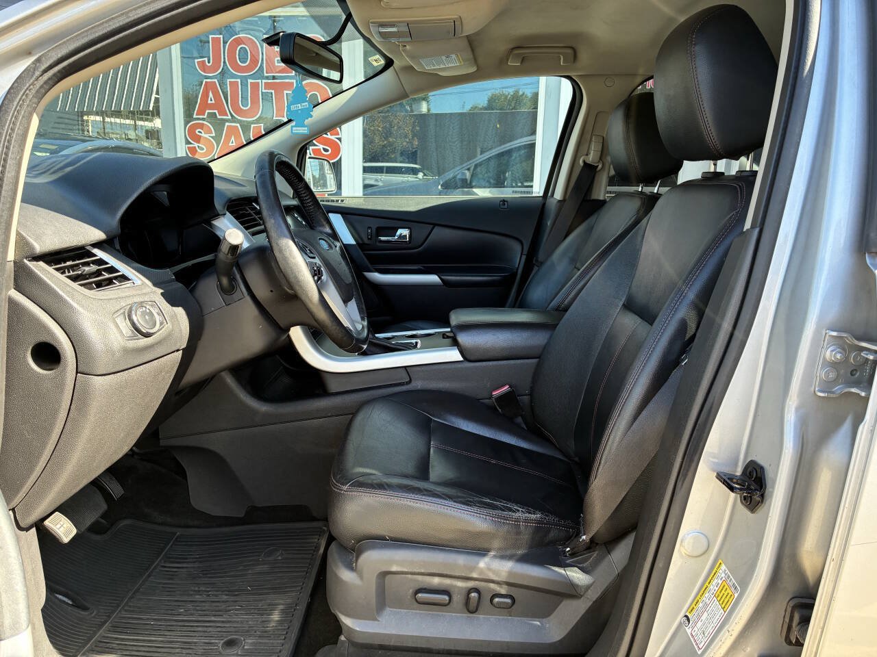 Used 2013 Ford Edge SEL FWD image 9