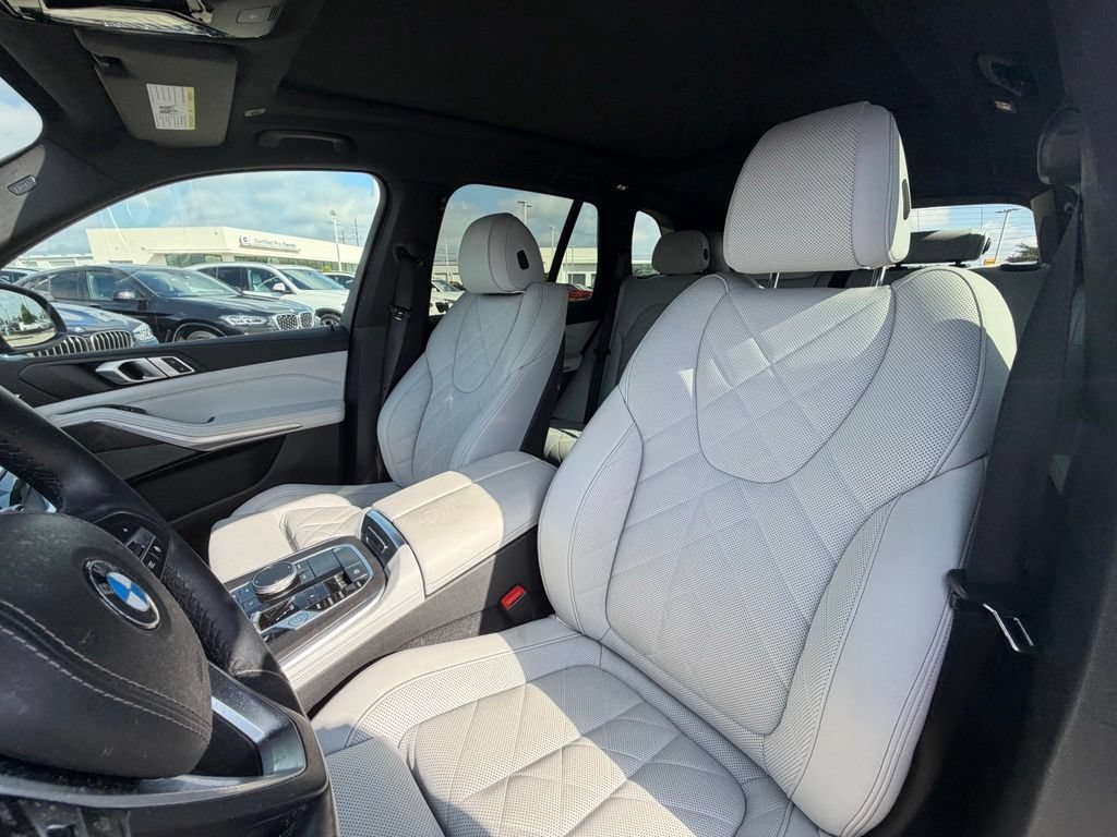 Certified 2024 BMW X5 sDrive40i w/ Premium Package RWD image 8