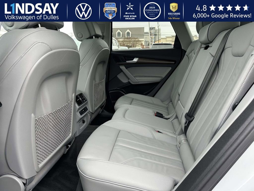 Used 2023 Audi Q5 e Premium Plus w/ Premium Plus Package image 13