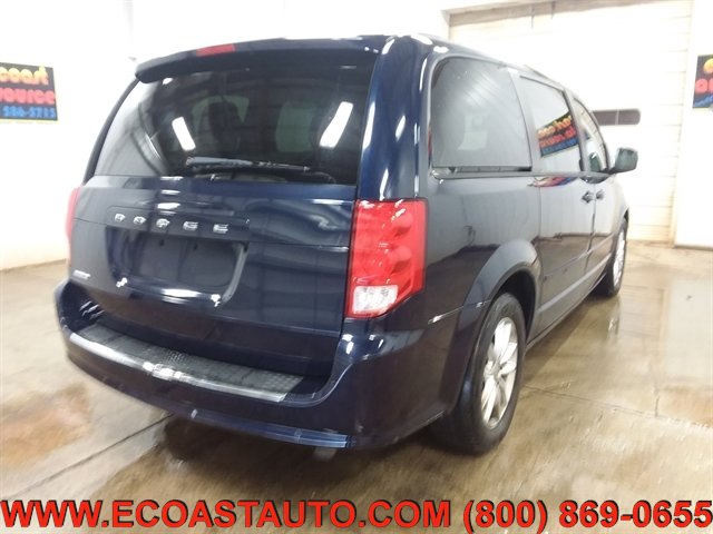 Used 2014 Dodge Grand Caravan SXT w/ Rear Park Assist Package image 3