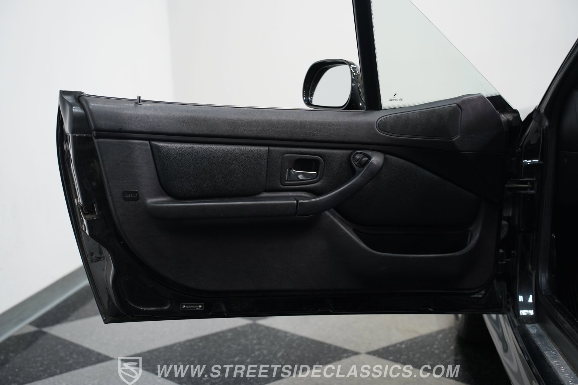Used 2002 BMW Z3 3.0i image 37