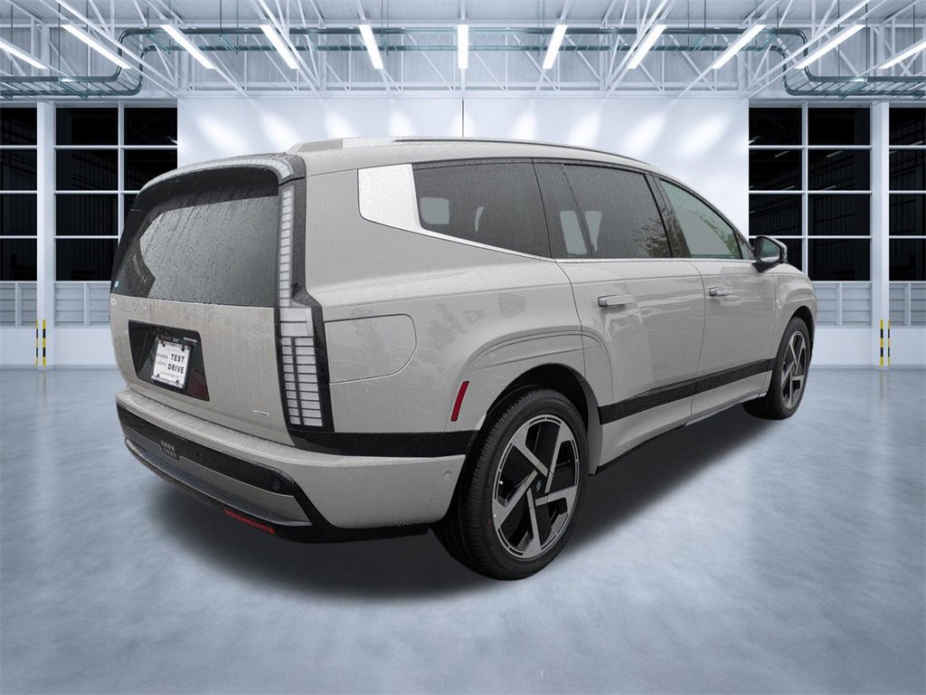 Certified 2026 Hyundai Ioniq 9 Calligraphy image 4