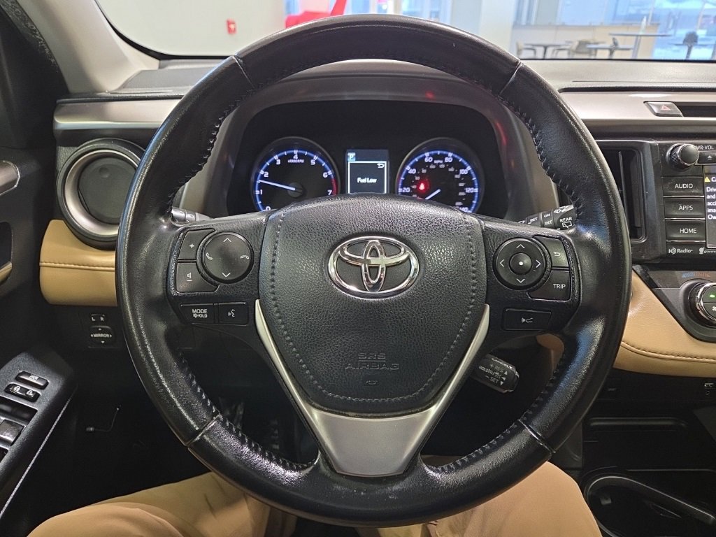 Used 2018 Toyota RAV4 XLE w/ Plus Extra Value Package image 22
