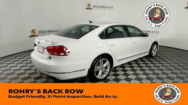 Used 2015 Volkswagen Passat TDI SEL Premium image 8