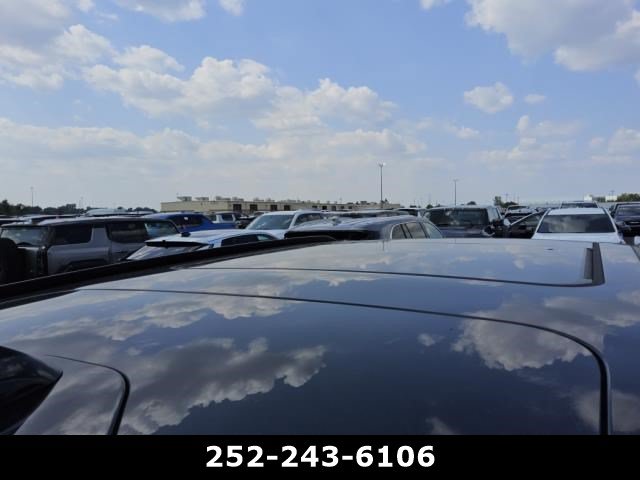 Used 2026 Cadillac Vistiq Sport w/ LPO, Floor Liner Package AWD/4WD image 7