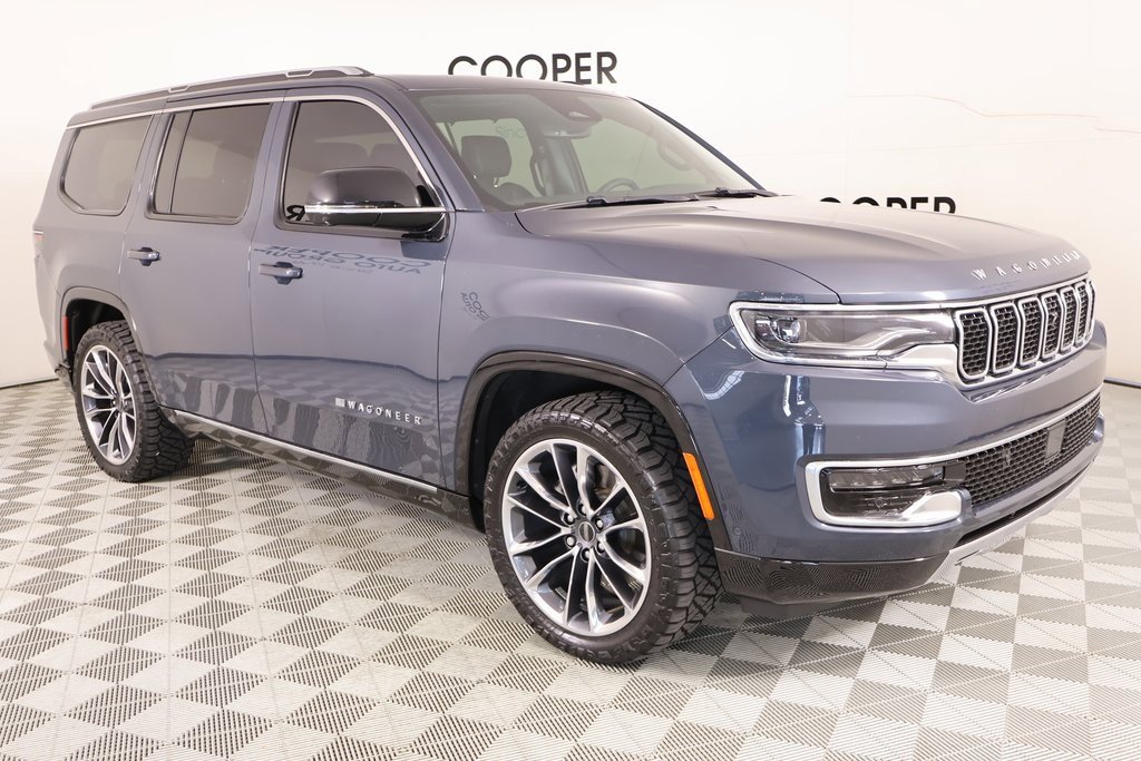 Used 2025 Jeep Wagoneer Series III w/ Premium Group I