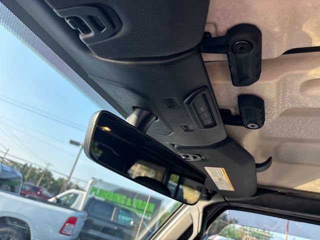 Used 2019 Jeep Wrangler Unlimited Sahara AWD/4WD image 26