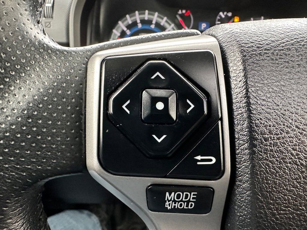 Used 2016 Toyota 4Runner Limited image 24