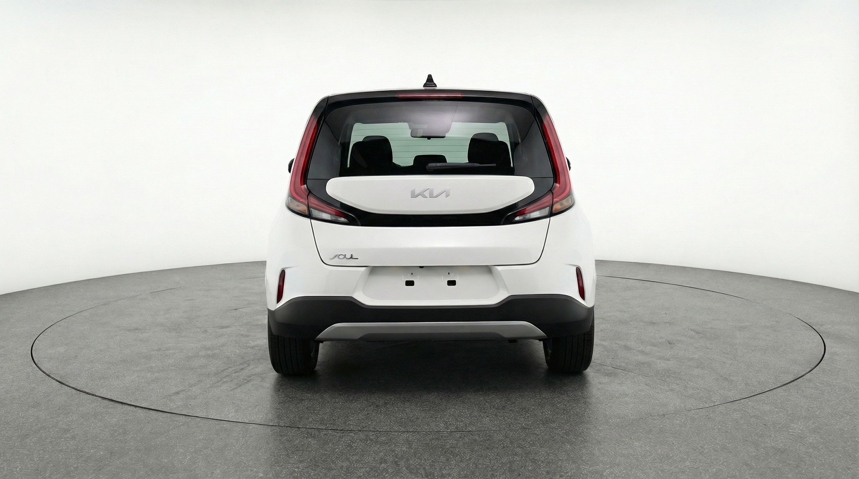 Used 2025 Kia Soul LX w/ LX Technology Package FWD image 7