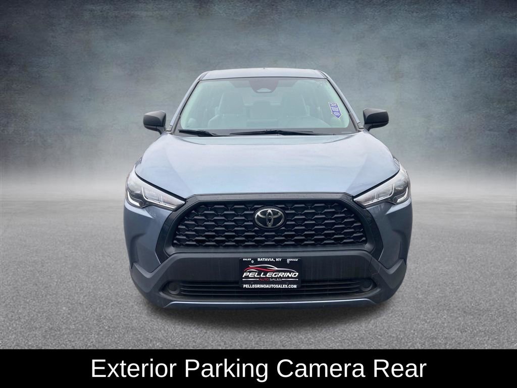 Used 2023 Toyota Corolla Cross L image 10