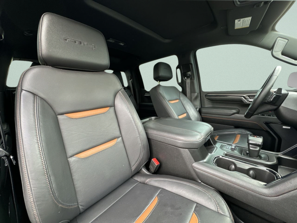 Used 2024 GMC Sierra 1500 AT4 w/ Technology Package AWD/4WD image 19