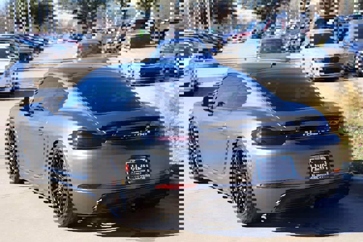 Used 2017 Porsche 718 Cayman image 8