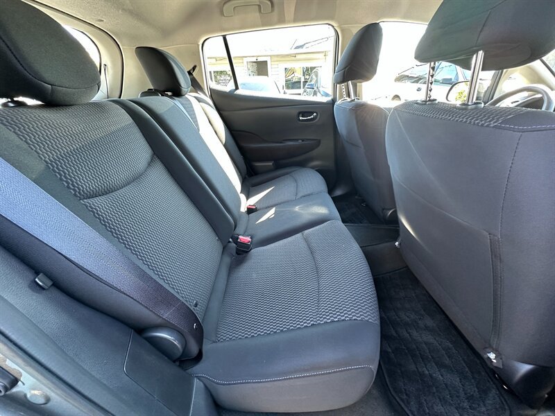 Used 2017 Nissan Leaf S w/ Charge Package FWD image 17