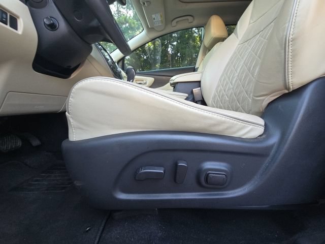 Used 2020 Nissan Murano Platinum w/ Cargo Package FWD image 23