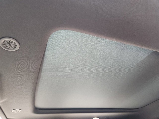 New 2024 Land Rover Range Rover Evoque S image 24