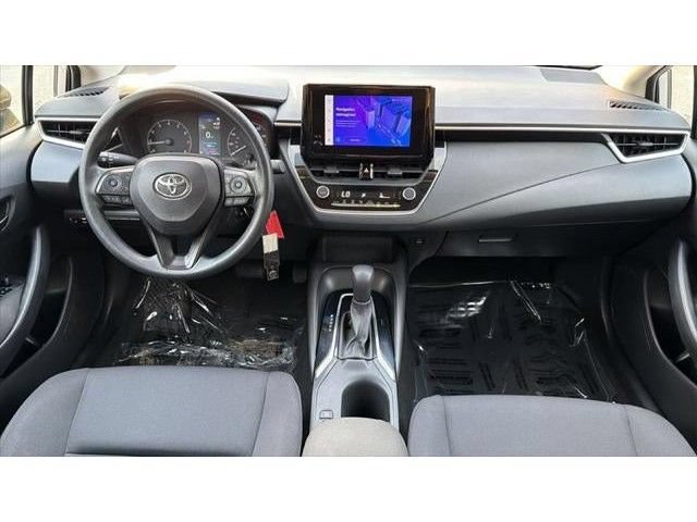 Used 2023 Toyota Corolla LE FWD image 35
