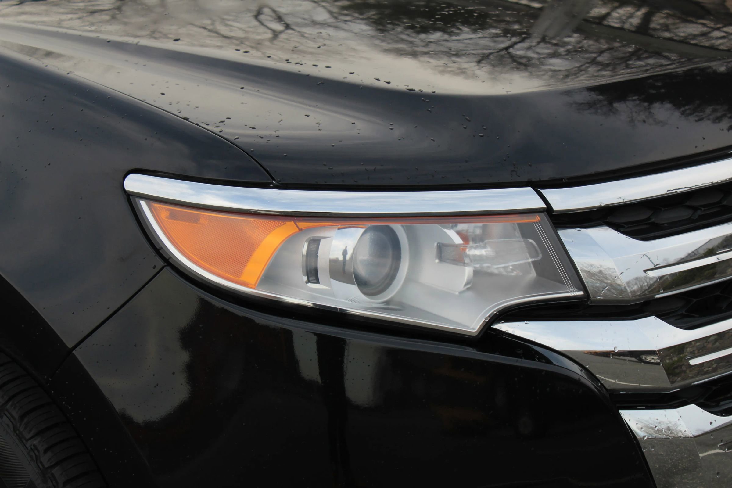 Used 2011 Ford Edge Limited image 33