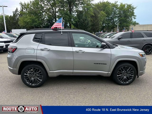 Used 2023 Jeep Compass High Altitude AWD/4WD image 3