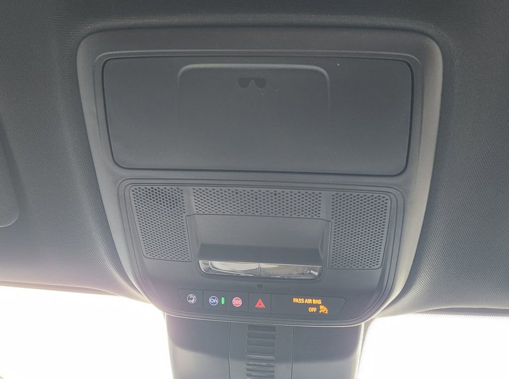 New 2026 Buick Enclave Sport Touring w/ Power Package image 38