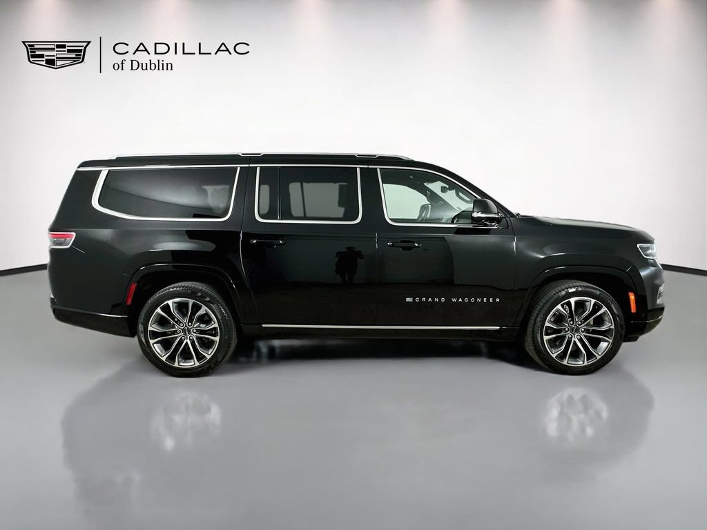 Used 2024 Jeep Grand Wagoneer L Series III AWD/4WD image 4