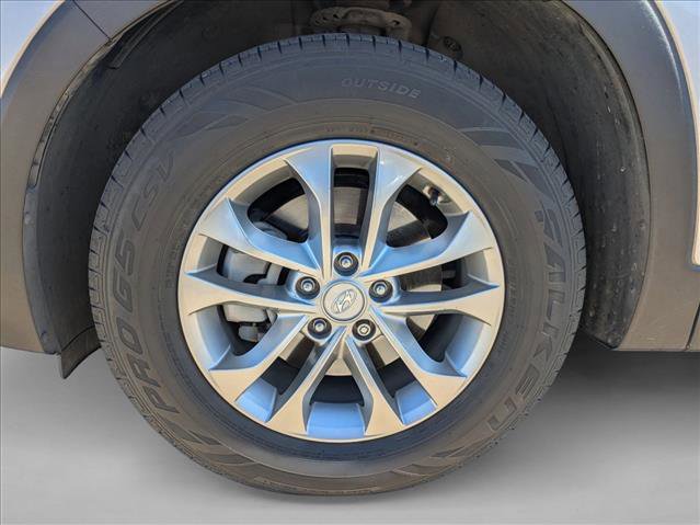 Used 2019 Hyundai Santa Fe SE image 19