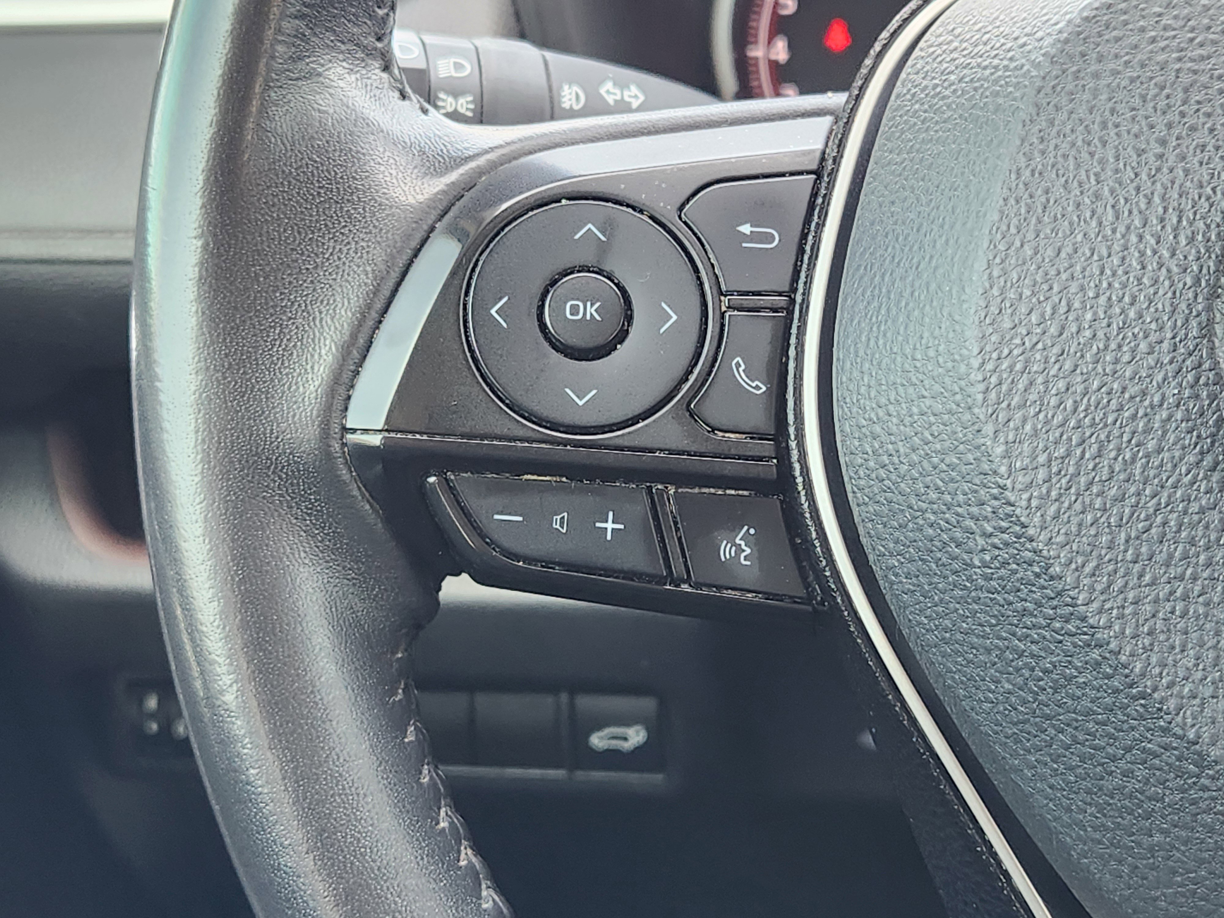 Used 2022 Toyota RAV4 Limited image 54