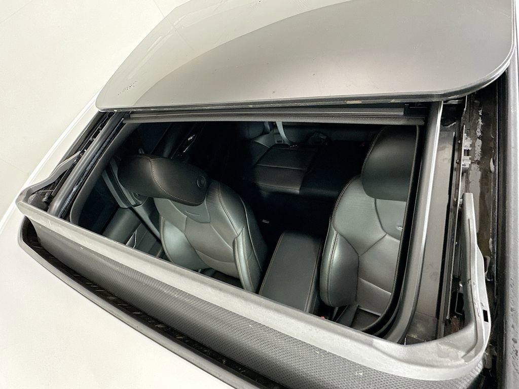 Used 2023 Cadillac CT5 Sport RWD image 21