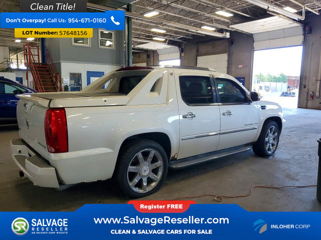 Used 2011 Cadillac Escalade EXT Luxury AWD/4WD image 4
