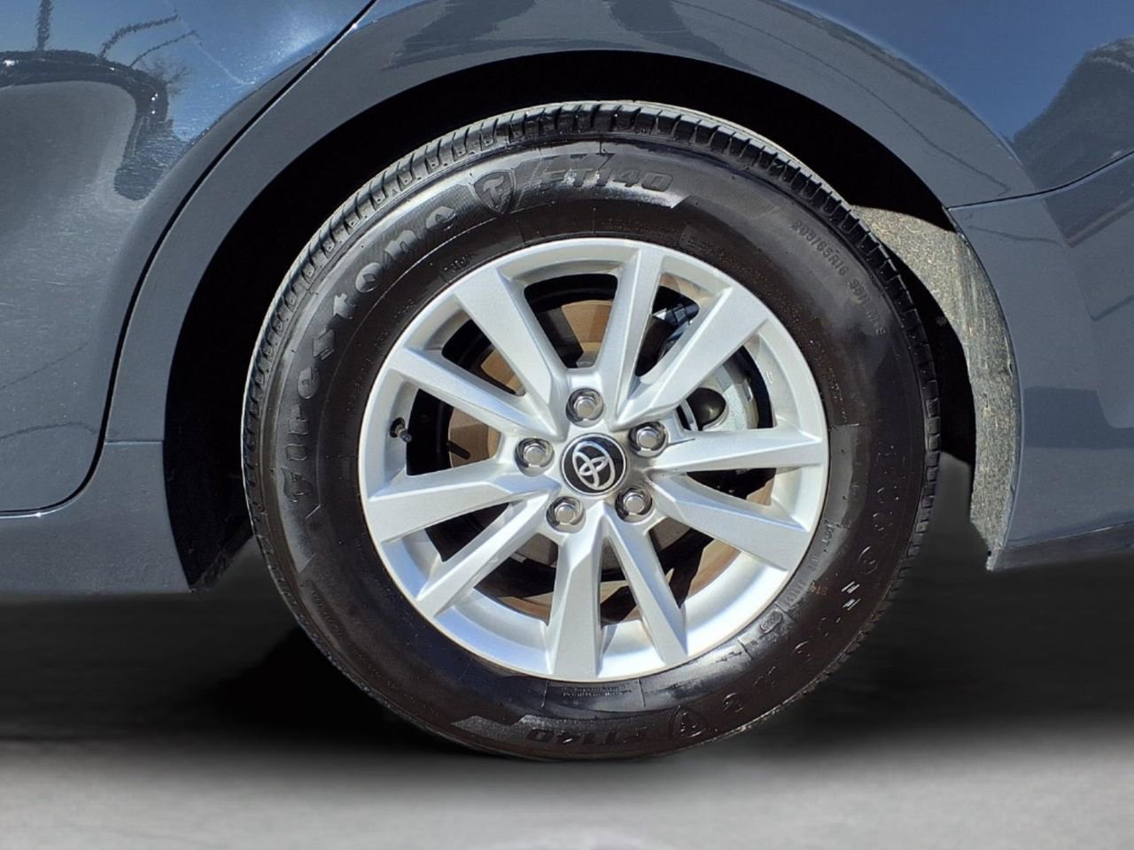 Used 2026 Toyota Camry LE image 3