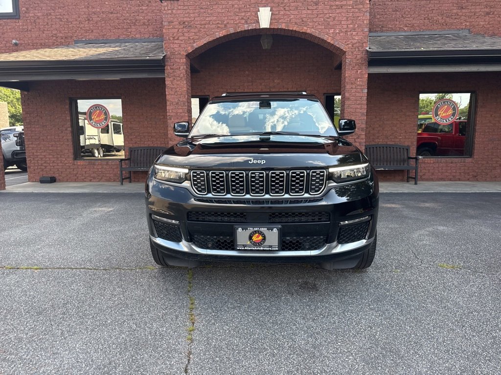 Used 2021 Jeep Grand Cherokee L Summit w/ Luxury Tech Group V image 11