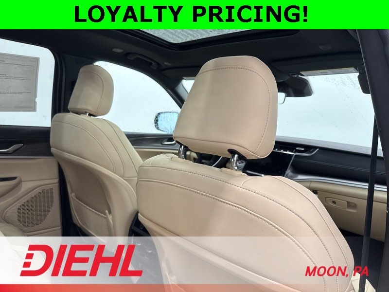 New 2025 Jeep Grand Cherokee Limited image 13