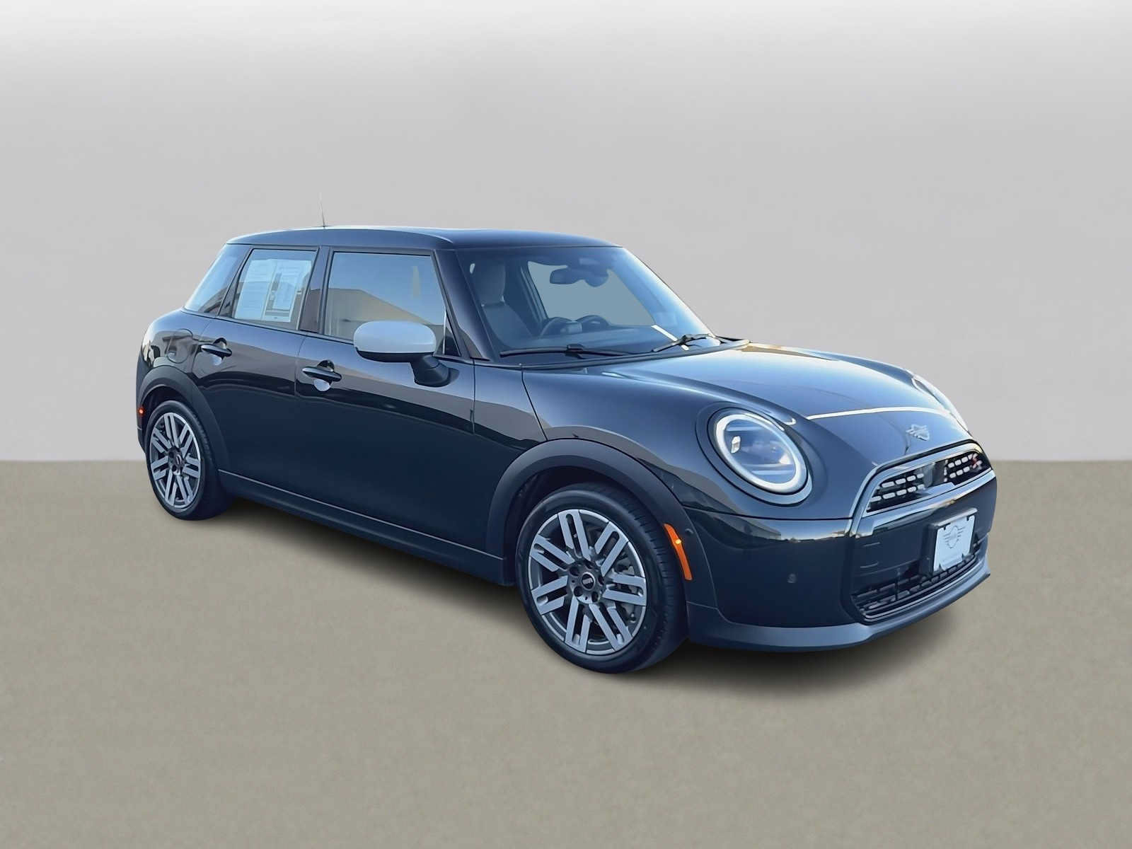 Used 2026 MINI Cooper S FWD image 2
