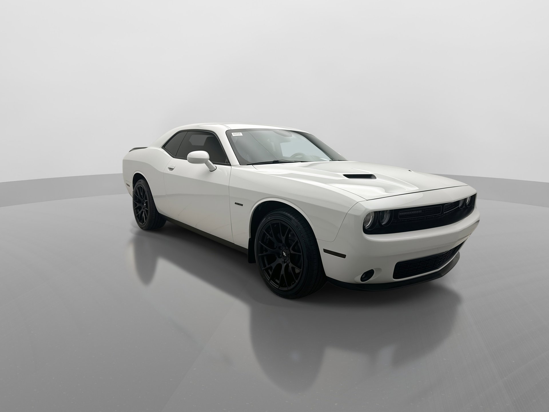 Used 2018 Dodge Challenger R/T Plus RWD image 7