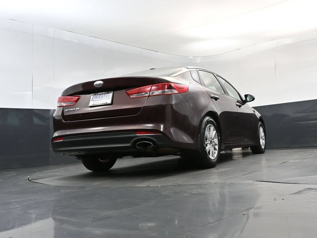 Used 2016 Kia Optima LX FWD image 23