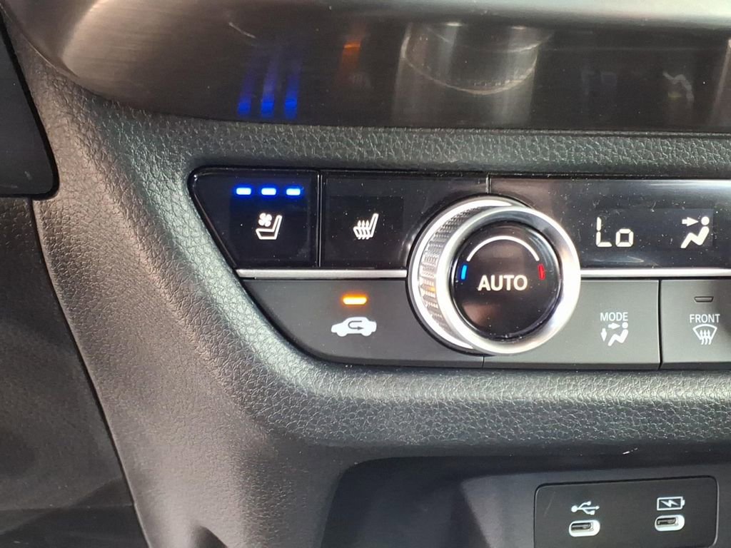 Used 2025 Acura ADX A-Spec image 13