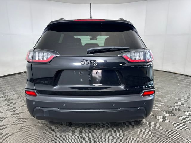 Used 2023 Jeep Cherokee Altitude Lux AWD/4WD image 4