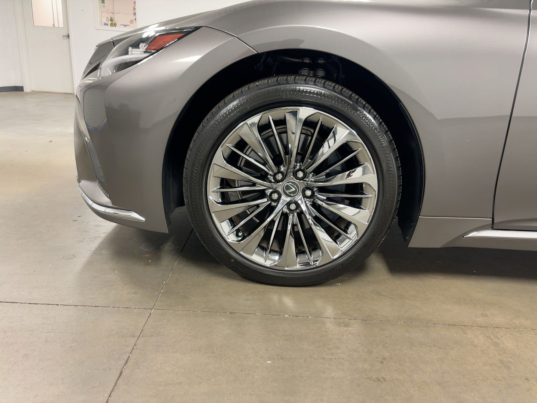 Used 2023 Lexus LS 500 image 11